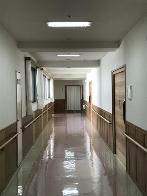 1Ｆ居室前廊下1